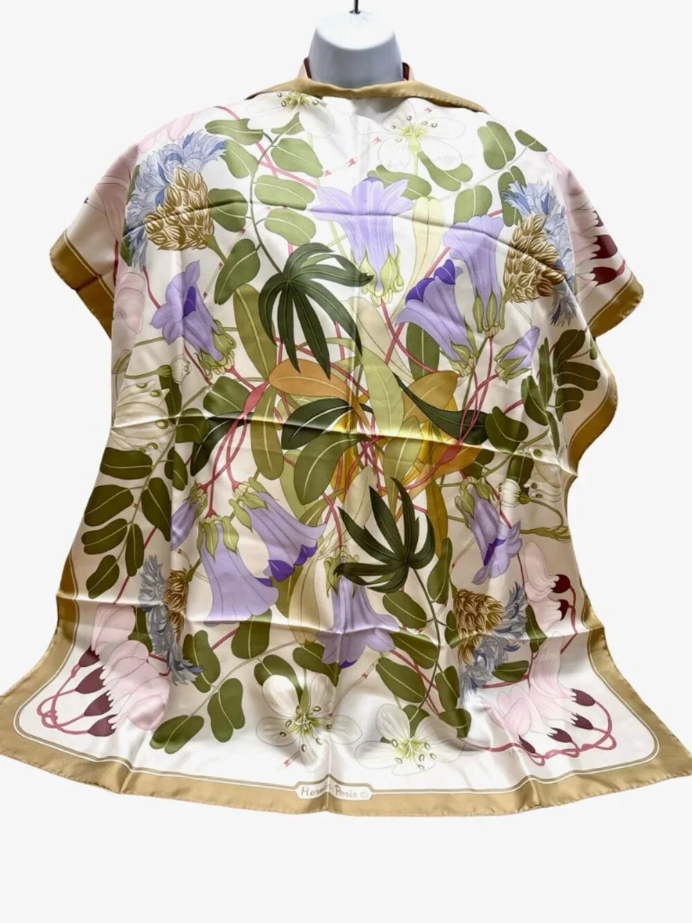 Hermes Paris  Silk  34"Flora Graeca Floral Scarf Pastel Ivery Green Purple (25) - Picture 11 of 16